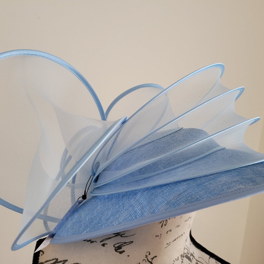 Paris Hand-Made Large Brim Ruffle Organza Hat | Elegant Royal Derby Wedding Hat - Picture 4 of 13